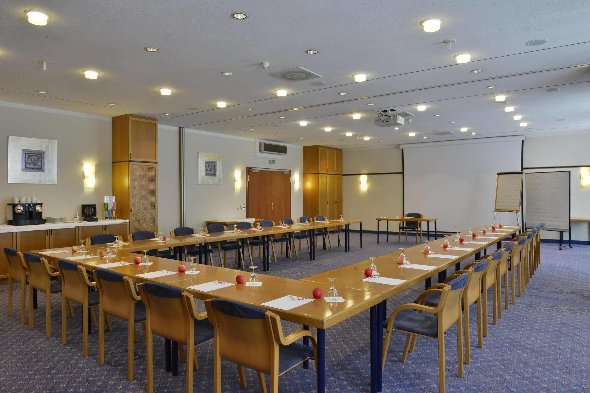Boutique Hotel Erb Muenchen Parsdorf ฟาเทอร์ชเต็ทเทิน ภายนอก รูปภาพ
